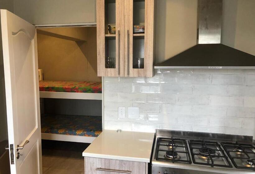 آپارتمان 1 خوابه با چشمانداز دریا, White Sands Self Catering Units