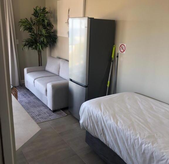 آپارتمان کلاسیک 1 خوابه, White Sands Self Catering Units