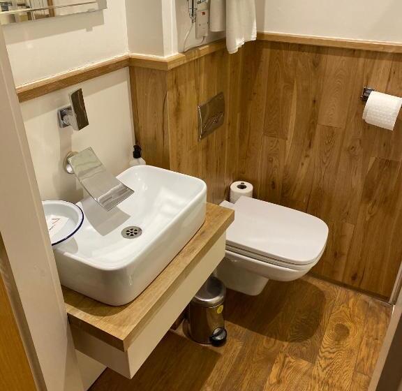 キングサイズベッドのスタンダードルーム, The Fig Tree Markinch