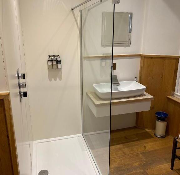 キングサイズベッドのスタンダードルーム, The Fig Tree Markinch