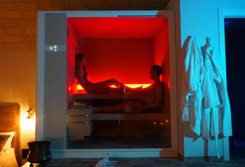 Quarto Estandar com Hidromassagem, B&b Giardino Delle Delizie