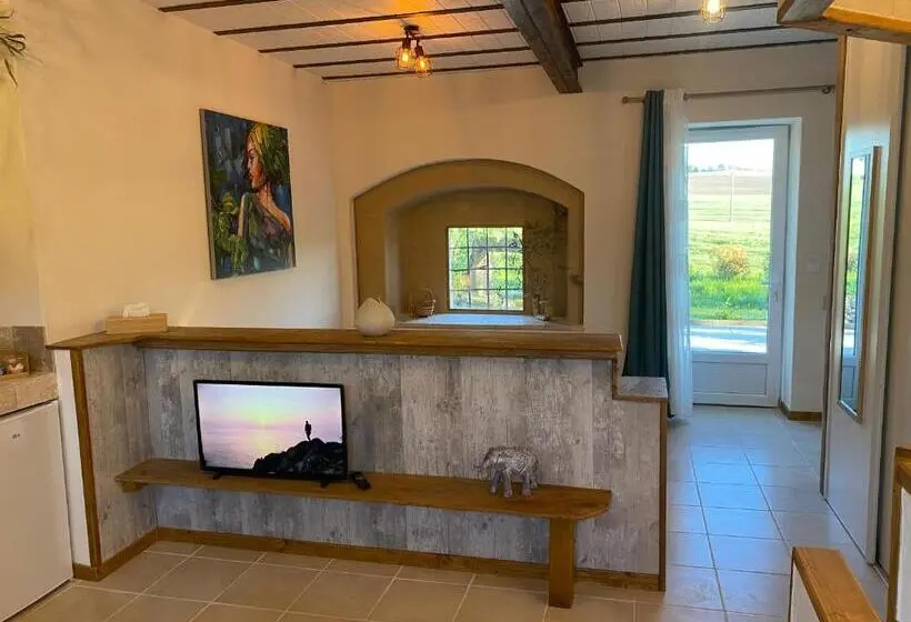 ハイドロマッサージバス付きスイート, L Anagramme, Chambres, Table D Hôtes Et Gîte Pour Adultes, Naturistes Ou Non !
