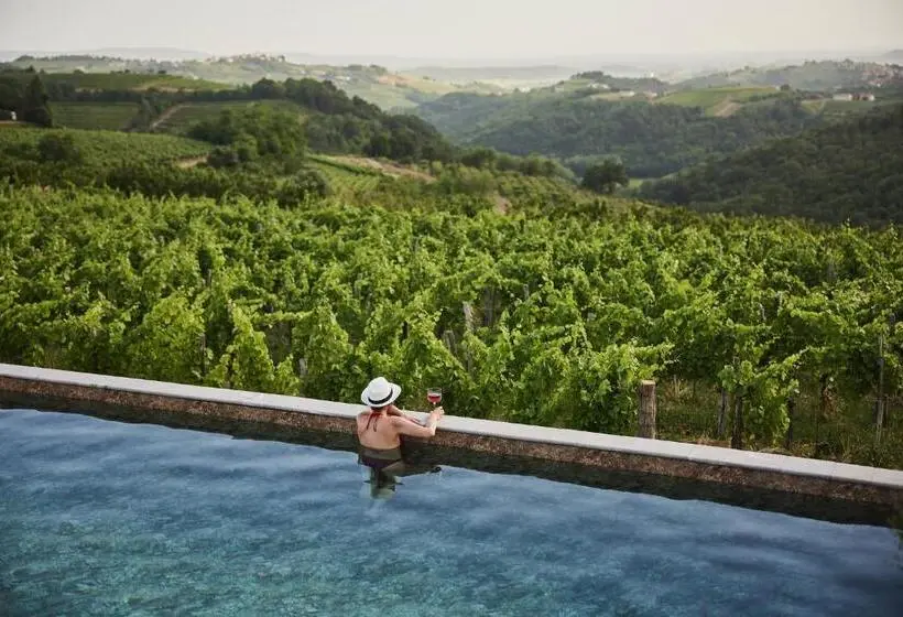اتاق استاندارد, Peterc Vineyard Estate
