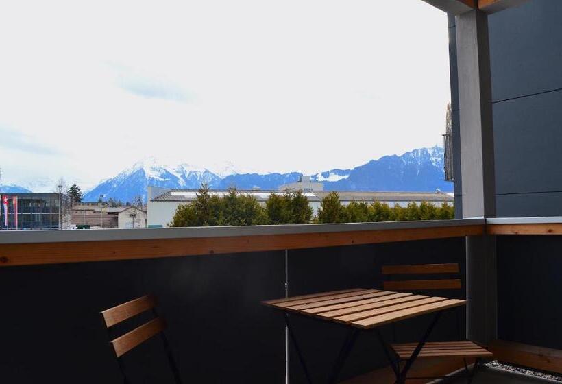 标准间带阳台, Guesthouse Meitschi Thun   Contactless Self Check In