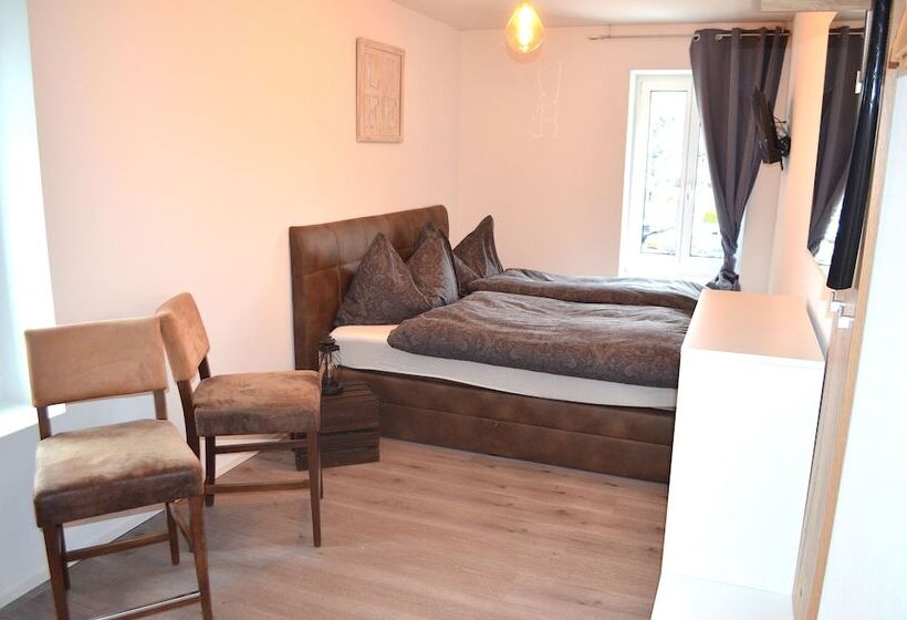 スタンダードルーム, Guesthouse Meitschi Thun   Contactless Self Check In