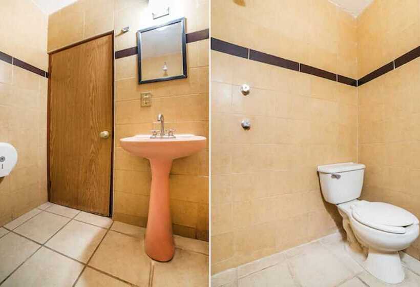 غرفة قياسية ثلاثية, Oyo  Bugambilia