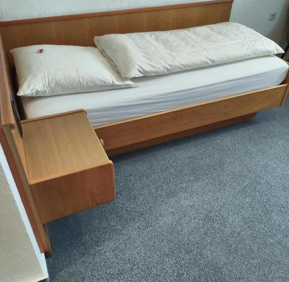 غرفة قياسية فردية, Weinhof Groß Mackenstedt