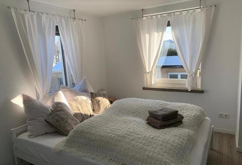 Номер Стандарт, Pension Unikum Waldheim