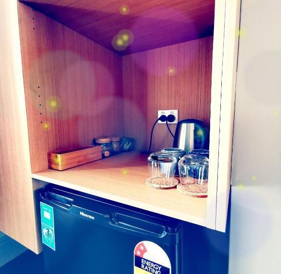 스탠다드 룸 킹사이즈 침대, Refresh109 On Cameron