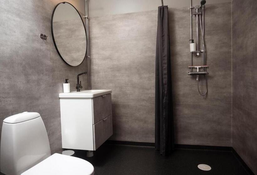 スタンダードルーム, L Greven