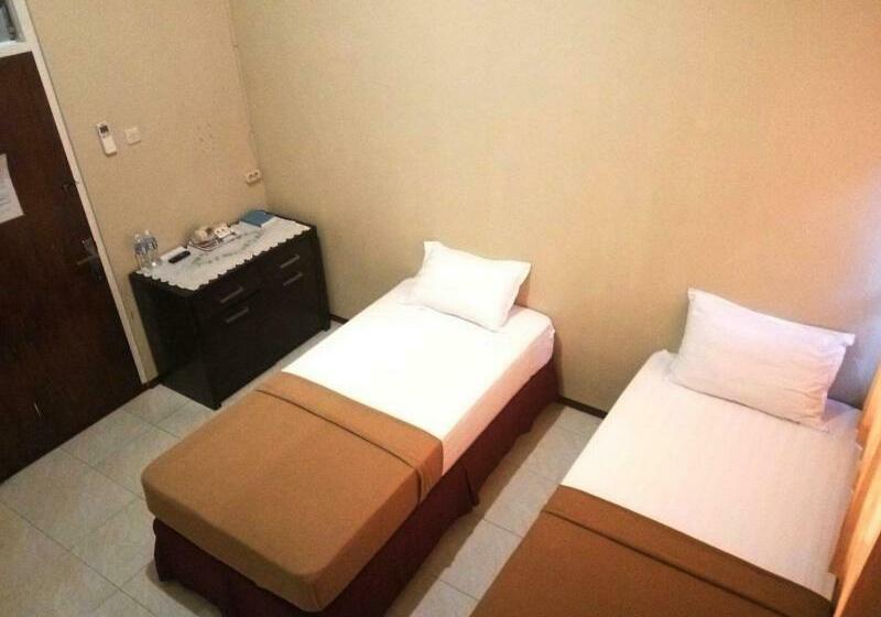 标准间, Wisma Sejahtera