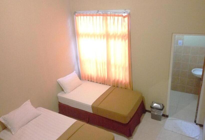 标准间, Wisma Sejahtera