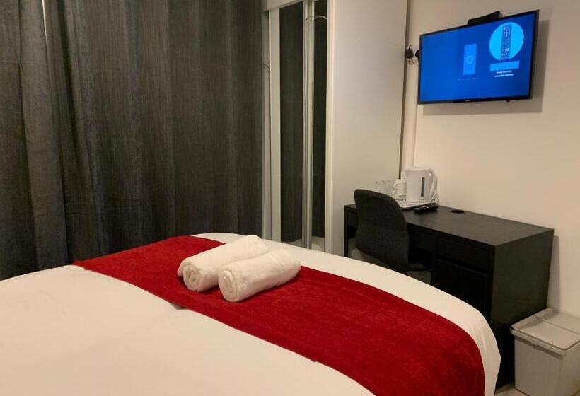 اتاق استاندارد با سرویس بهداشتی مشترک, Frances St House