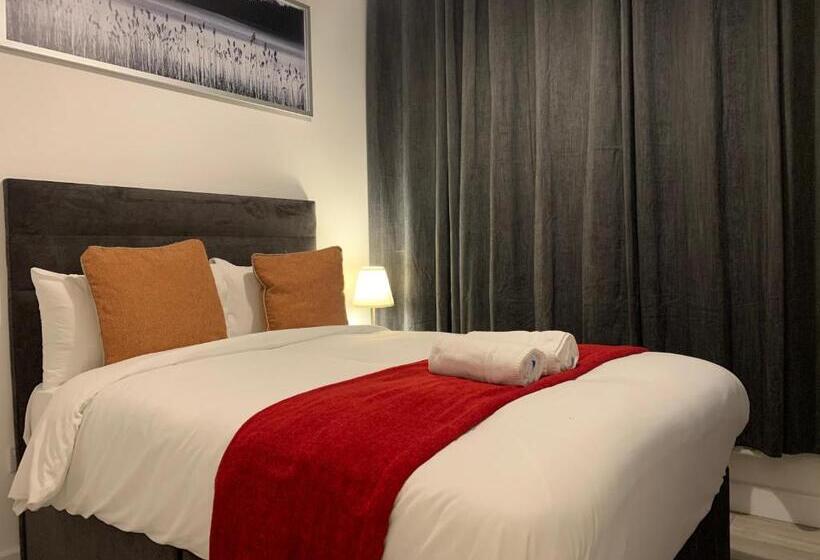 اتاق استاندارد یک تخته با سرویس بهداشتی مشترک, Frances St House