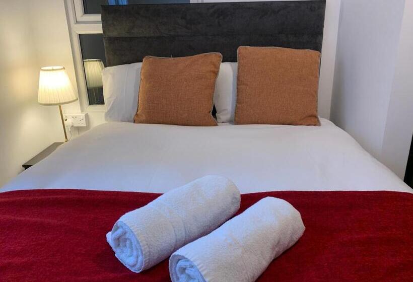 اتاق استاندارد یک تخته با سرویس بهداشتی مشترک, Frances St House