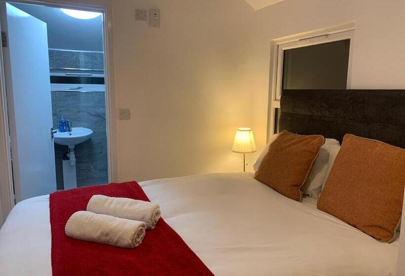 اتاق استاندارد یک نفره, Frances St House