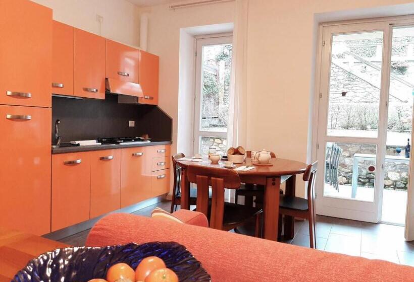 スタンダードスタジオ, Residence Oleandro