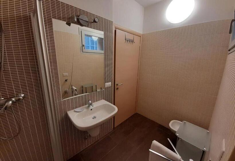 １階の１ベッドルームアパートメント, Residence Oleandro