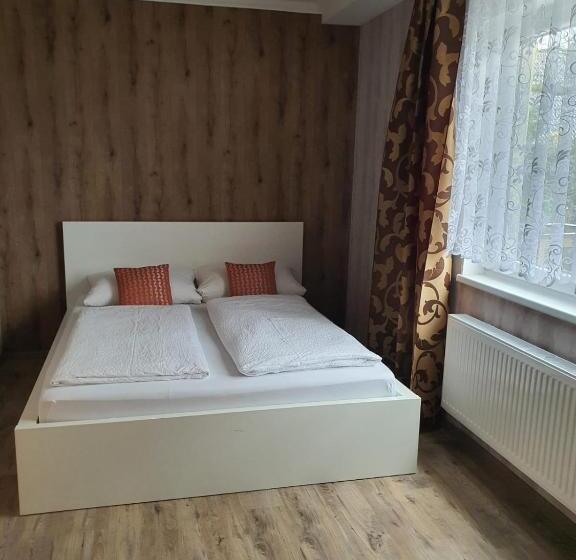 آپارتمان 1 خوابه, Schneider Apartaments