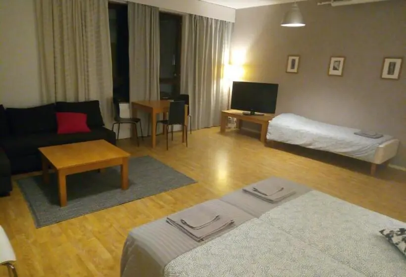 浴室共有ファミリールーム, Hostel Vekotin