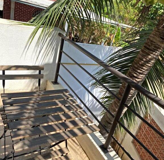 آپارتمان 1 خوابه با بالکن, La Aurora Puerto Escondido