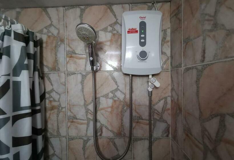 Standard Szoba, Lek Homestay