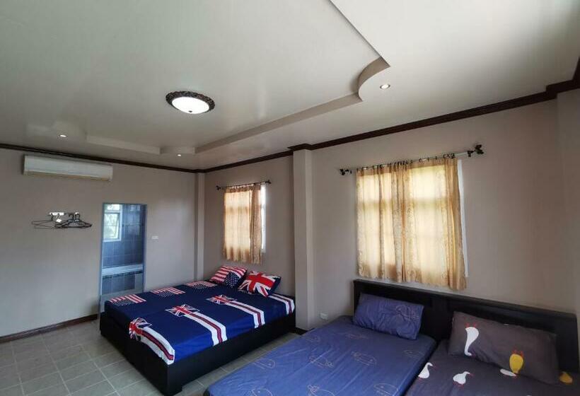 Négyszemélyes Classic Szoba, Lek Homestay