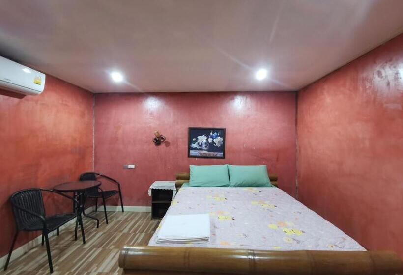 Номер Стандарт, Lek Homestay