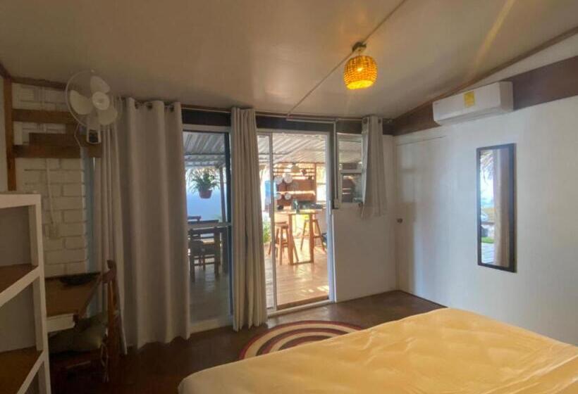 ２ベッドルームハウス, Shaka House