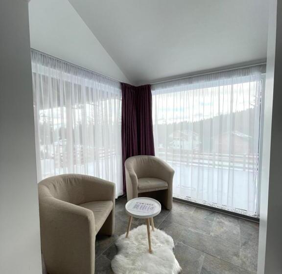 带1个卧室的公寓, Red Family Apartments