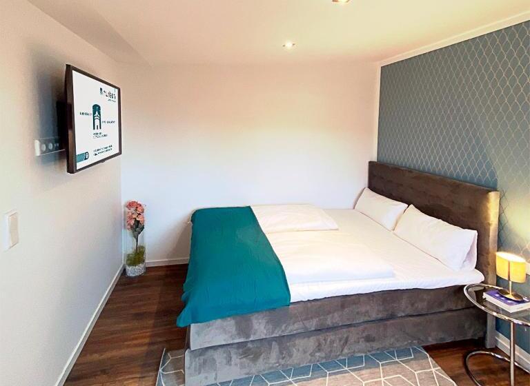 Апартаменты 1 Спальня с Террасой, Nurban Apartments Oldtown