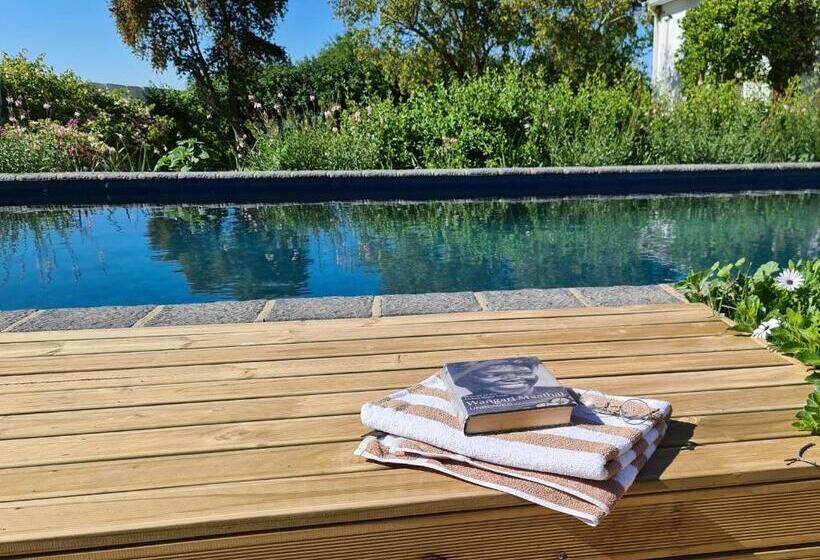 침실 1개 주택, Abbotts Hill