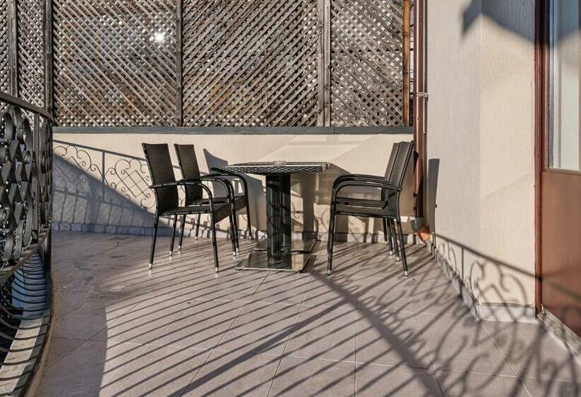 バルコニー付きジュニアスイート, Bada Bing Residence