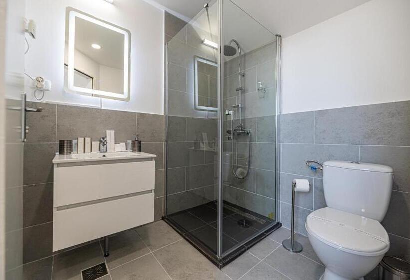 スーペリアールーム, Bada Bing Residence