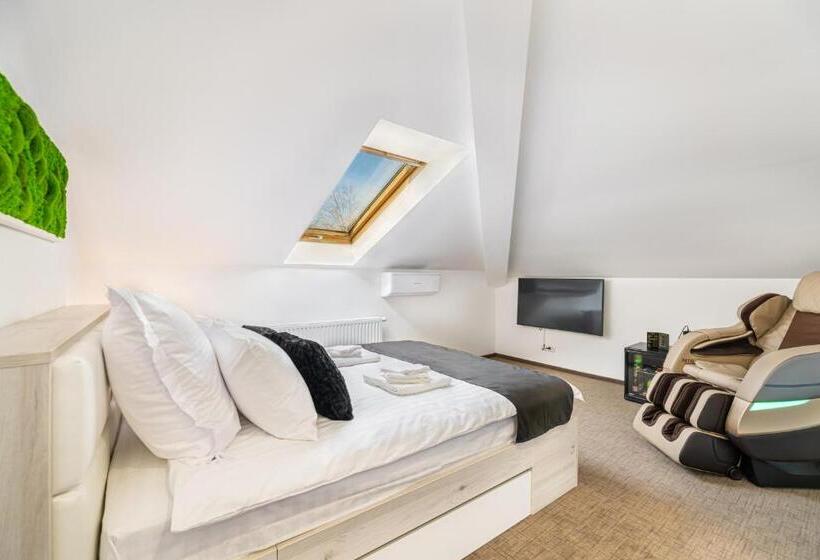 スーペリアールーム, Bada Bing Residence