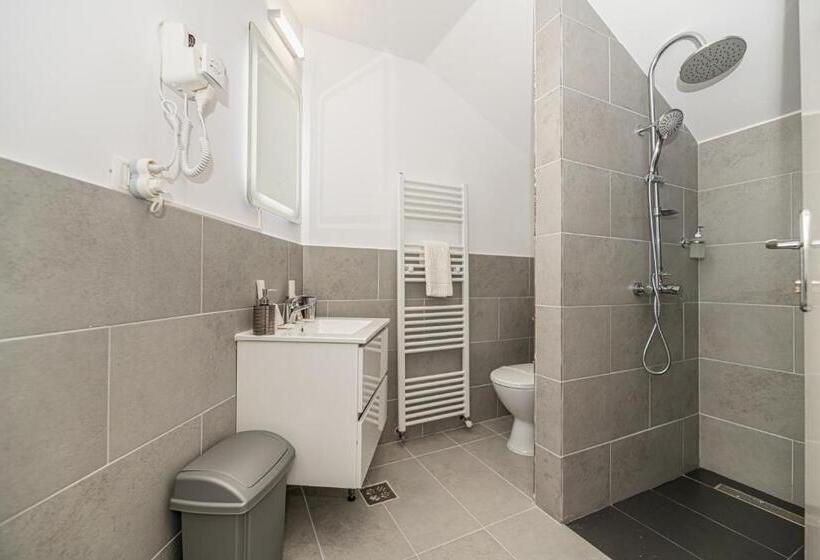 スーペリアールーム, Bada Bing Residence