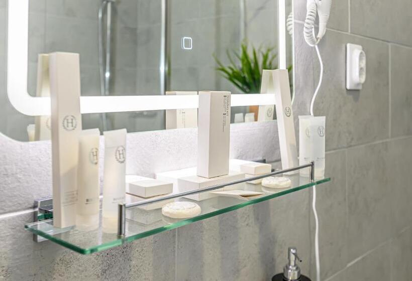 デラックスファミリールーム, Bada Bing Residence