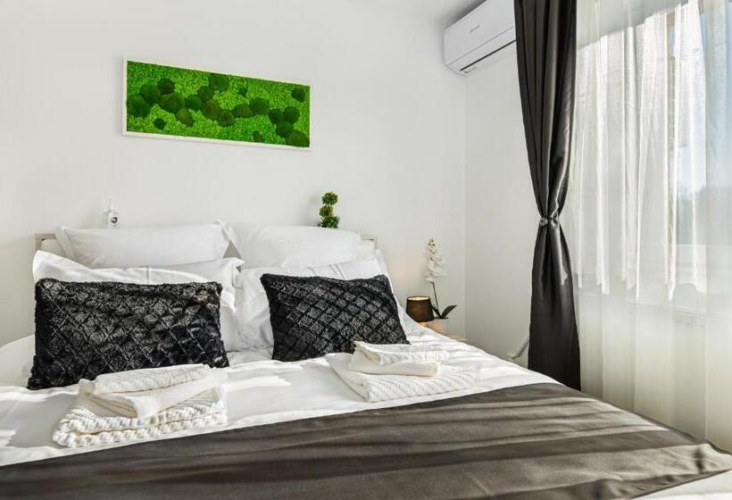 スーペリアールーム, Bada Bing Residence