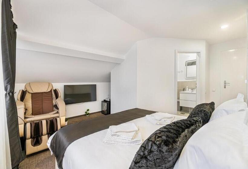 スーペリアールーム, Bada Bing Residence