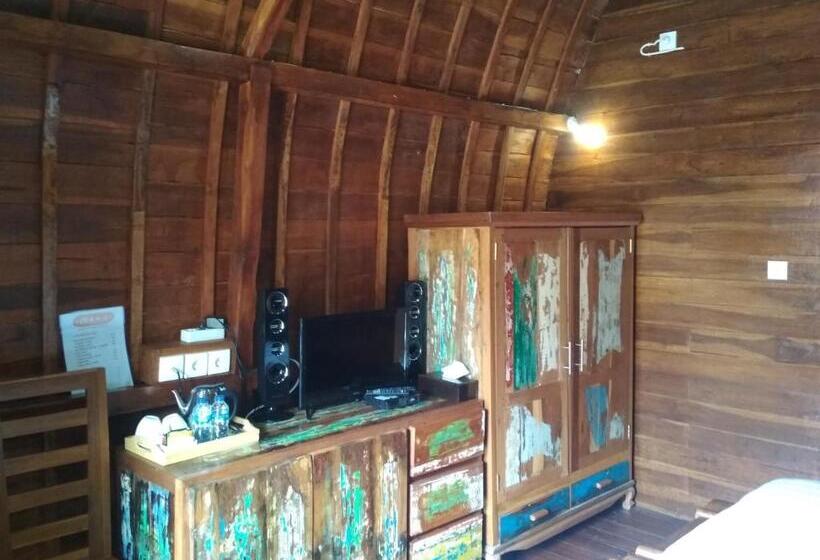 غرفة قياسية مطلّة علي حمام السباحة, Bemo Villas & Pool