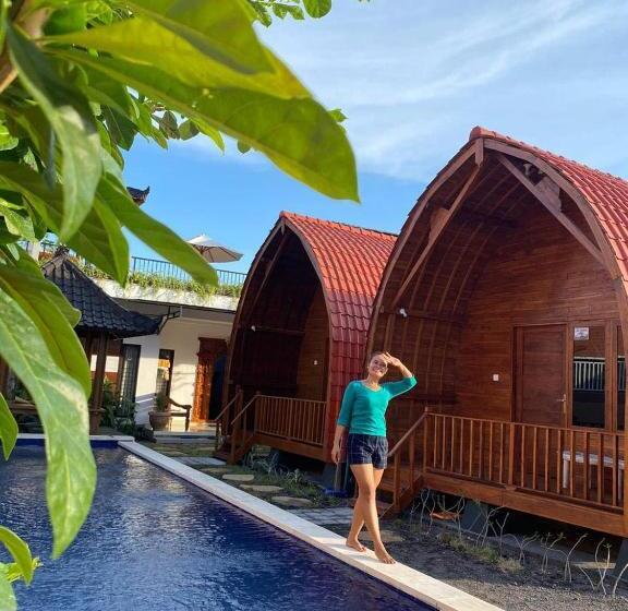 غرفة قياسية مطلّة علي حمام السباحة, Bemo Villas & Pool