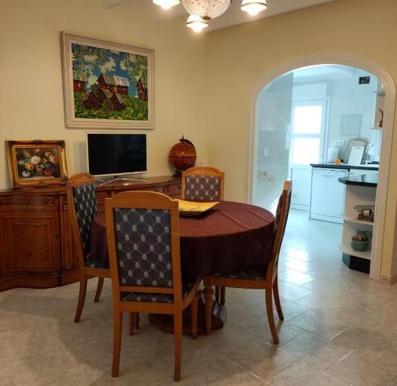 带1个卧室和海景的别墅, Villa  Vista Javea   Home Away From Home