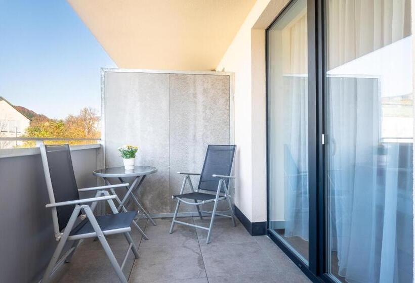 شقة غرفة نوم واحدة مزودة بشُرفة, Apartmány Resort Vrchlabí