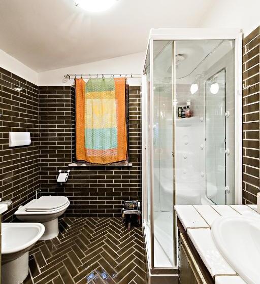 חדר בסיסי לשלושה, Chalet Mirastelle