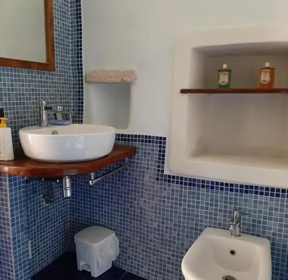 スタンダードルーム, Guesthouse Contrada Bolla