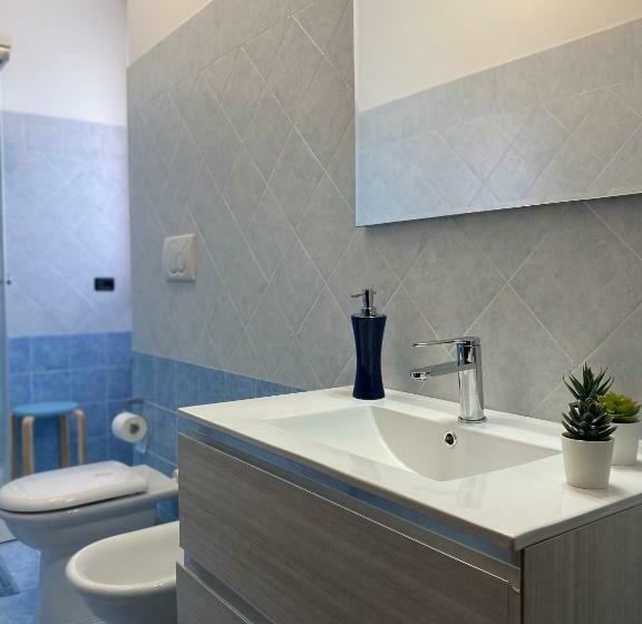 اتاق استاندارد, B&b Come A Casa