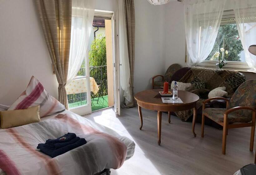 스탠다드 발코니 룸, Haus Mit Herz Und Garten