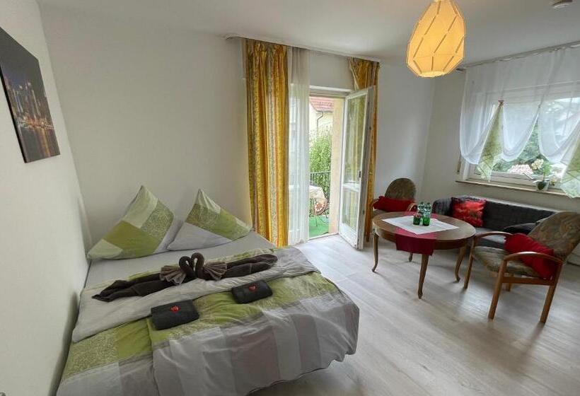 스탠다드 발코니 룸, Haus Mit Herz Und Garten