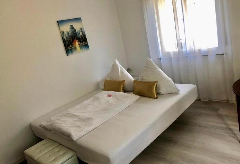 Номер Superior Кровать Кинг, Haus Mit Herz Und Garten
