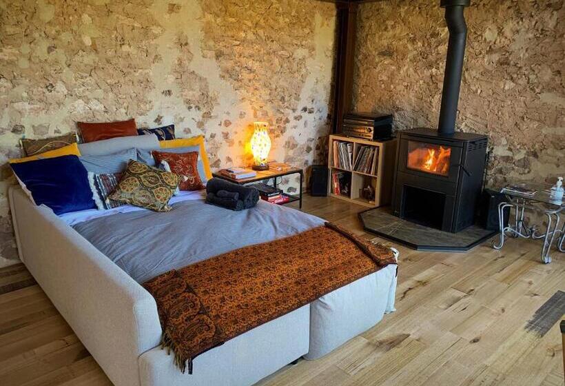 带大床的豪华间, The Old Chaff Mill Organic Vineyard Retreat